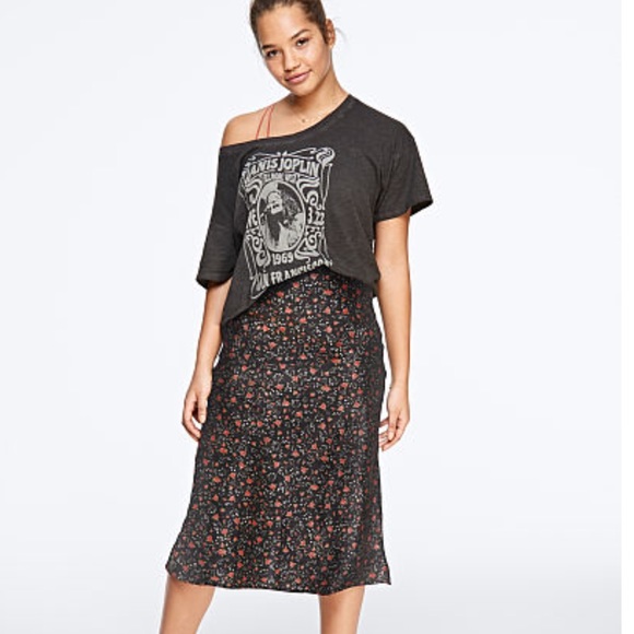 PINK Victoria's Secret Dresses & Skirts - 2X HP! NWT VS PINK Satin Midi Skirt